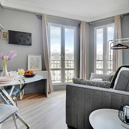 Republique - Magenta *