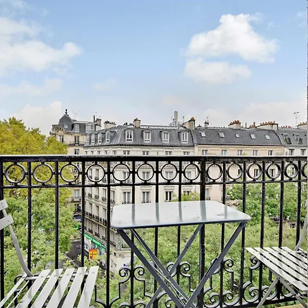 Republique - Magenta Apartmán