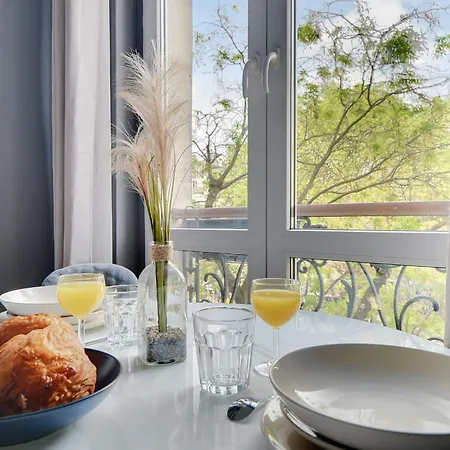 Republique - Magenta Apartmán