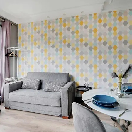 Republique - Magenta * Paříž