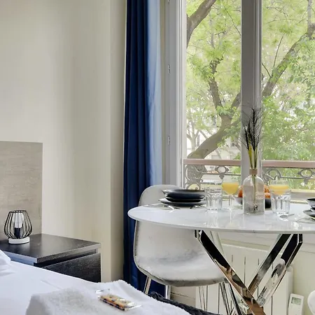 Republique - Magenta Apartmán *